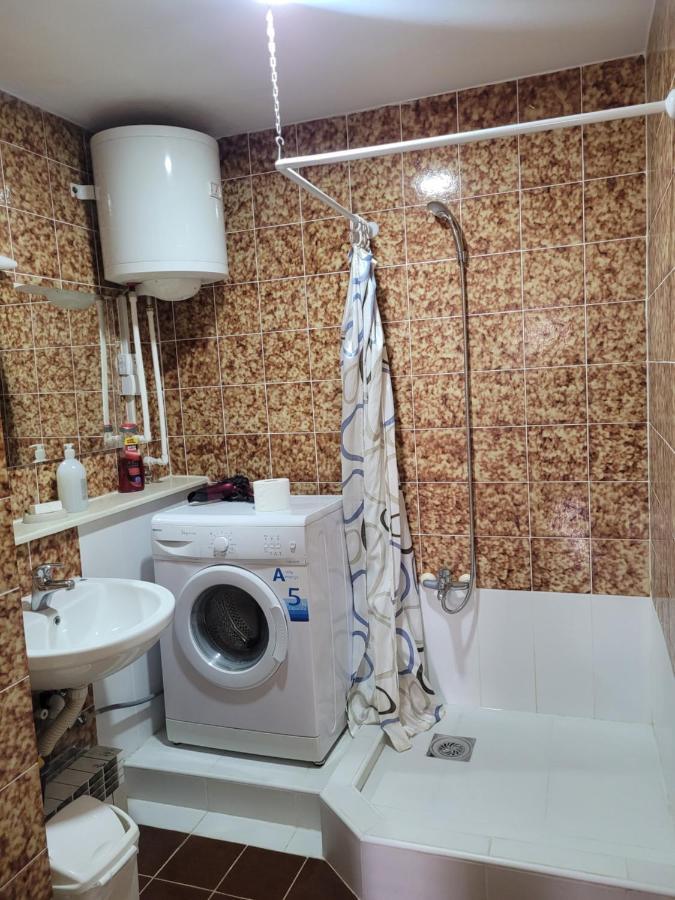 Duka Apartment Ni Esterno foto